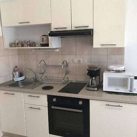 Sea View Apartment Near The Beach S2-Jelsa Center Exteriör bild